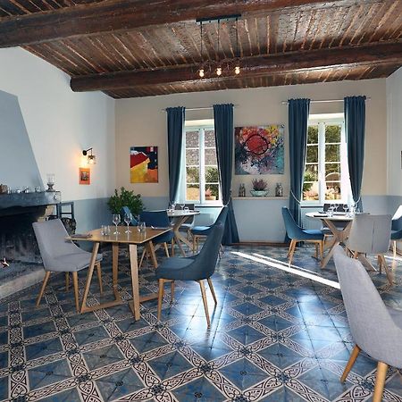 Le Cheval Blanc Bed and Breakfast La Bastide-des-Jourdans Exteriör bild