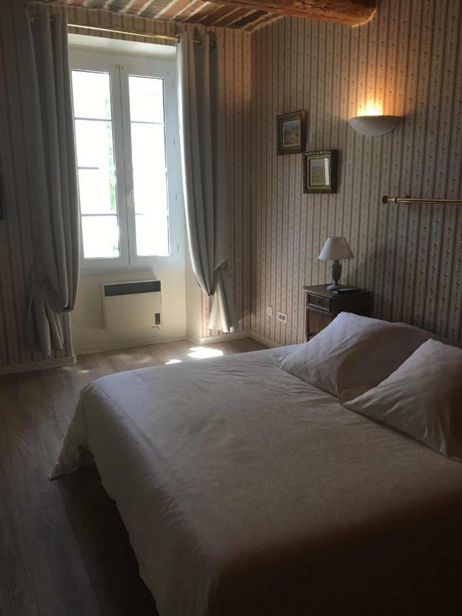 Le Cheval Blanc Bed and Breakfast La Bastide-des-Jourdans Exteriör bild